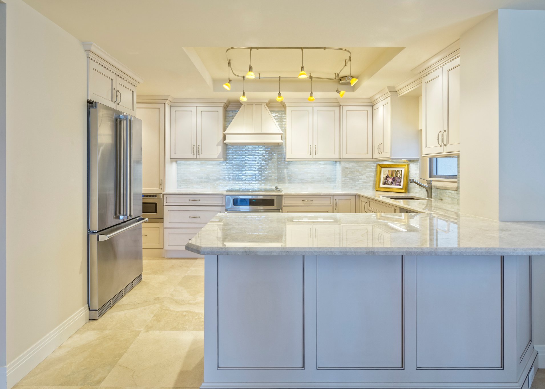 Beautiful Remodeled Kitchen in a Condominium